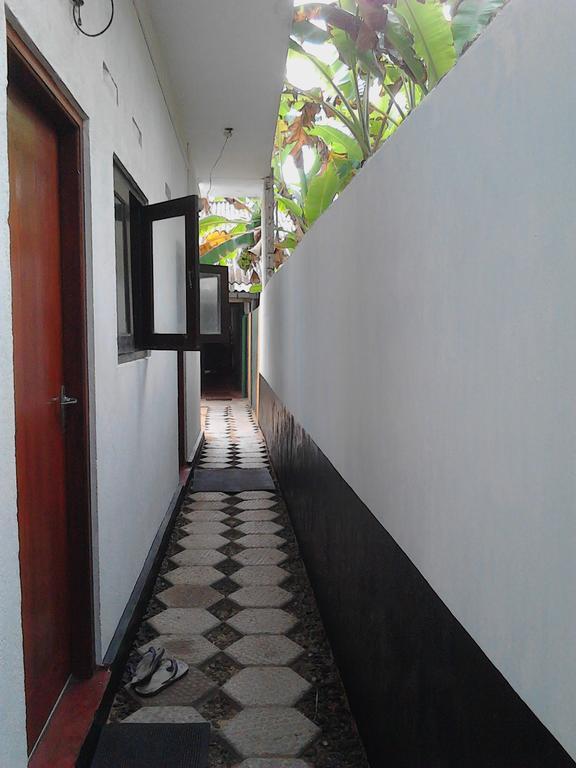 Arcade Beach Hotel Bentota Bagian luar foto
