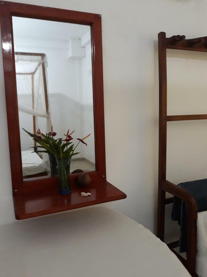 Arcade Beach Hotel Bentota Bagian luar foto